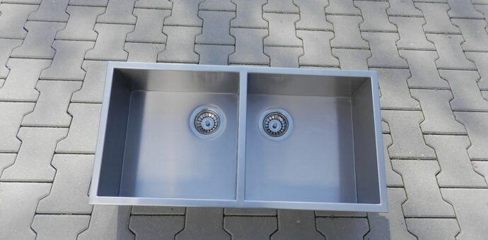 spoelbak op maat; Inox spoelbakken op maat